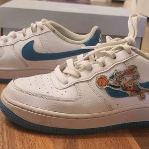 Nike Space Jam X Air Force 1 '07' Low Hare
Custom Air Force 1